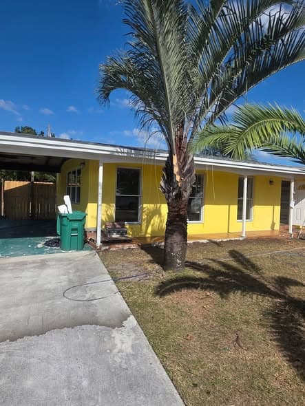 Fresh exterior · Treasure Coast